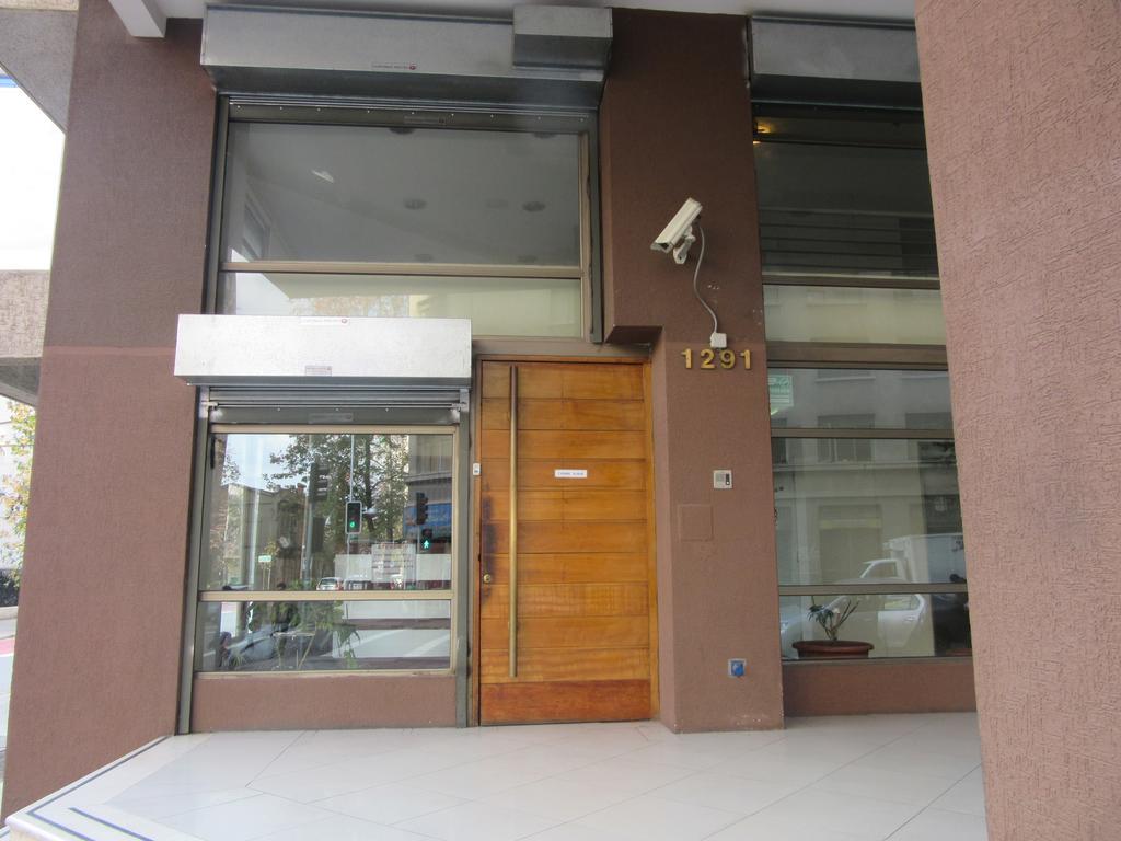 Departamento Paseo Bulnes Metro La Moneda Apartment Santiago Exterior photo